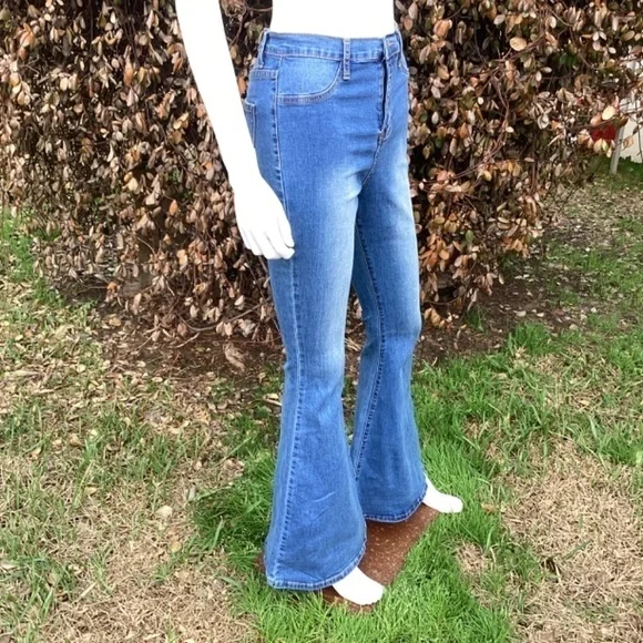 Blank Paige Exaggerated Bell Bottom Factory Fading High Rise Boho Flare Jeans - Picture 4 of 11